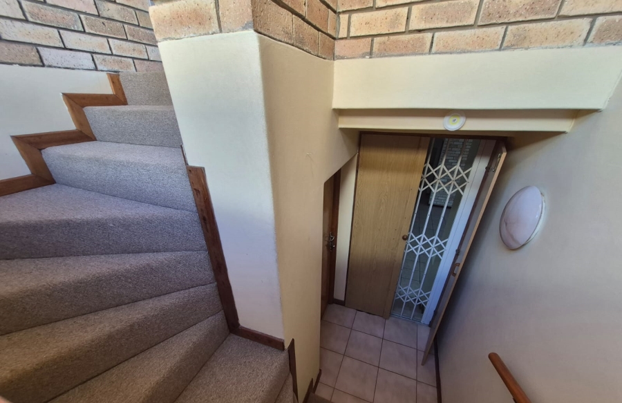 4 Bedroom Property for Sale in Dana Bay Western Cape